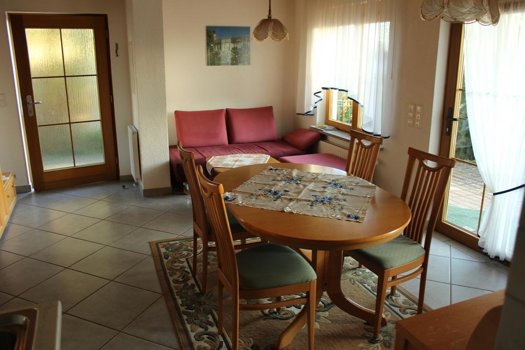 Bodenseegaestehaus Uhldingen-Mühlhofen Habitación foto