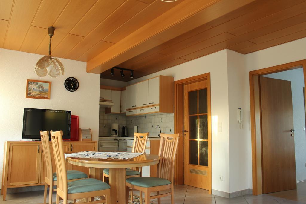 Bodenseegaestehaus Uhldingen-Mühlhofen Habitación foto